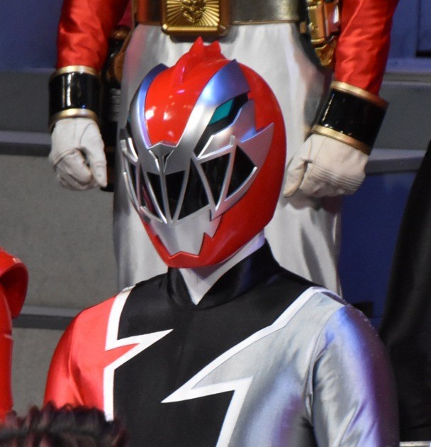 "Kishiryu Sentai Ryusoulger" - Ryusoul Red